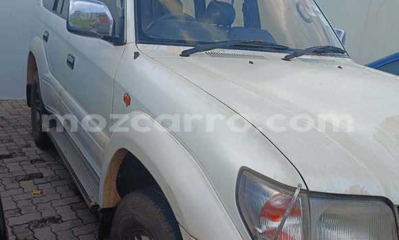 Buy Used Toyota Land Cruiser White Car in Maputo in Maputo Buy Used Toyota Land Cruiser White Car in Maputo in Maputo