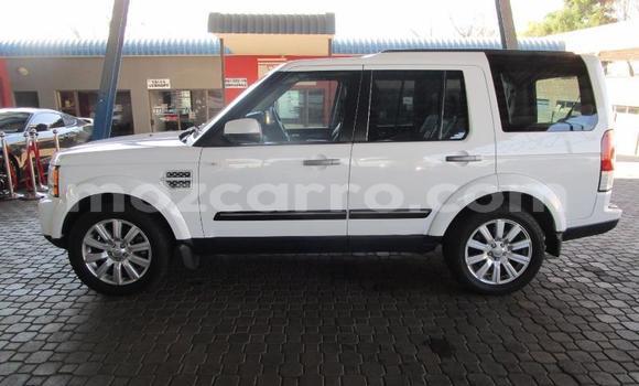 Nunua Ilio tumika Land Rover Discovery Nyeupe Gari ndani ya Maputo nchini Maputo Nunua Ilio tumika Land Rover Discovery Nyeupe Gari ndani ya Maputo nchini Maputo