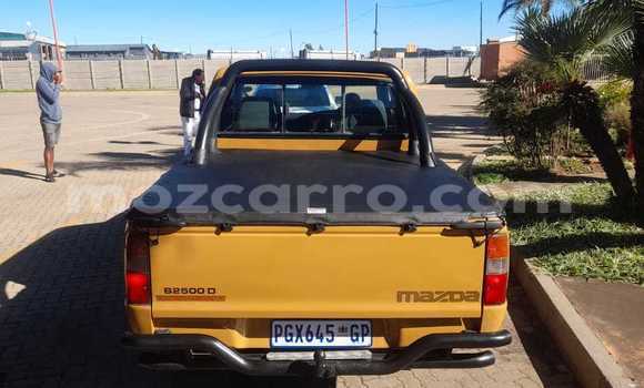 Tenga Tsaru Mazda 121 Zvimwe Mota in Maputo in Maputo Tenga Tsaru Mazda 121 Zvimwe Mota in Maputo in Maputo