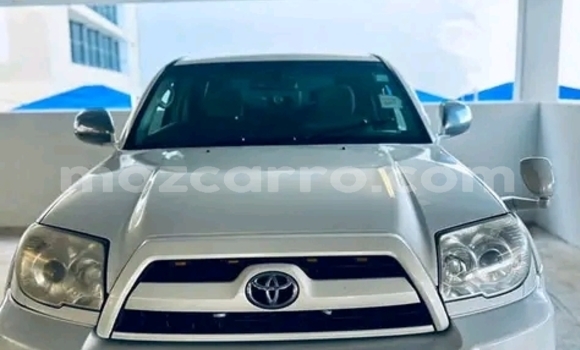Comprar Usado Toyota Hilux Surf Branco Carro em Maputo em Maputo Comprar Usado Toyota Hilux Surf Branco Carro em Maputo em Maputo