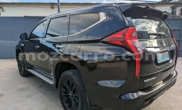 Nunua Ilio tumika Mitsubishi Pajero Nyeusi Gari ndani ya Maputo nchini Maputo Nunua Ilio tumika Mitsubishi Pajero Nyeusi Gari ndani ya Maputo nchini Maputo