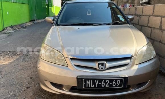 Nunua Ilio tumika Honda Civic Fedha Gari ndani ya Maputo nchini Maputo Nunua Ilio tumika Honda Civic Fedha Gari ndani ya Maputo nchini Maputo