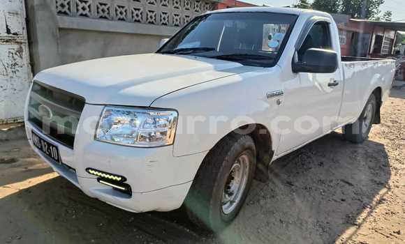 Buy Used Ford Ranger White Car in Maputo in Maputo
