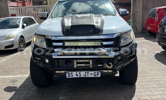 Comprar Usado Ford Ranger Branco Carro em Maputo em Maputo Comprar Usado Ford Ranger Branco Carro em Maputo em Maputo