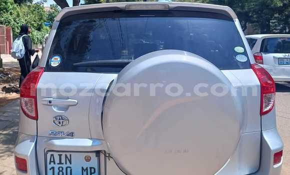 Comprar Usado Toyota RAV4 De outros Carro em Maputo em Maputo Comprar Usado Toyota RAV4 De outros Carro em Maputo em Maputo