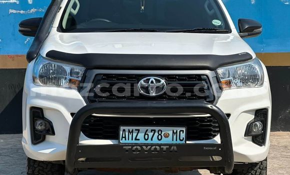Tenga Tsaru Toyota Hilux Zvimwe Mota in Maputo in Maputo Tenga Tsaru Toyota Hilux Zvimwe Mota in Maputo in Maputo