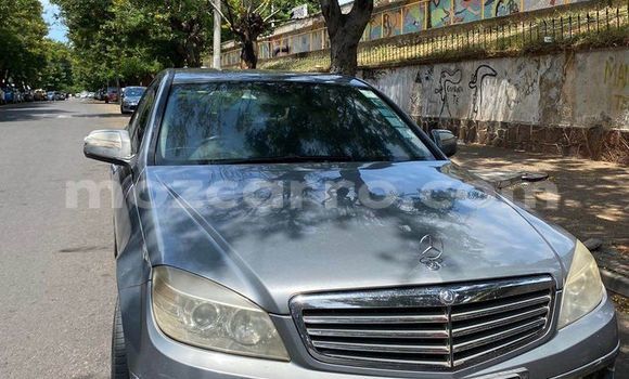 Comprar Usado Mercedes Viano De outros Carro em Maputo em Maputo