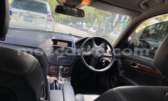 Tenga Tsaru Mercedes Viano Zvimwe Mota in Maputo in Maputo Tenga Tsaru Mercedes Viano Zvimwe Mota in Maputo in Maputo