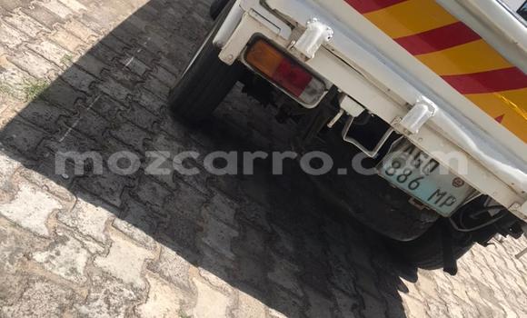 Nunua Ilio tumika Toyota Dyna Nyeupe Lori ndani ya Maputo nchini Maputo Nunua Ilio tumika Toyota Dyna Nyeupe Lori ndani ya Maputo nchini Maputo