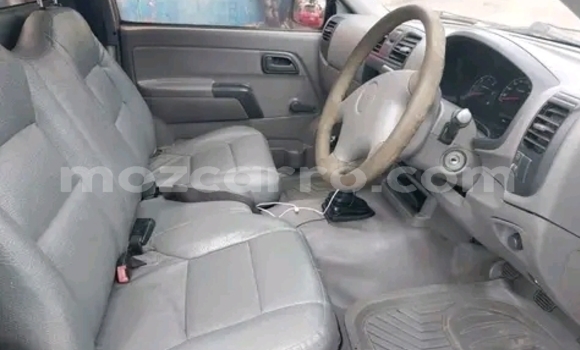 Tenga Tsaru Isuzu KB Chena Mota in Maputo in Maputo Tenga Tsaru Isuzu KB Chena Mota in Maputo in Maputo