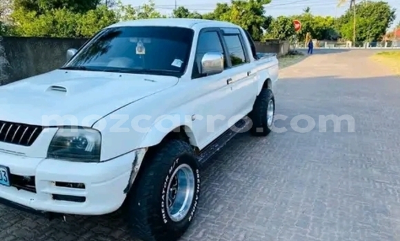 Buy Used Mitsubishi Colt White Car in Maputo in Maputo Buy Used Mitsubishi Colt White Car in Maputo in Maputo
