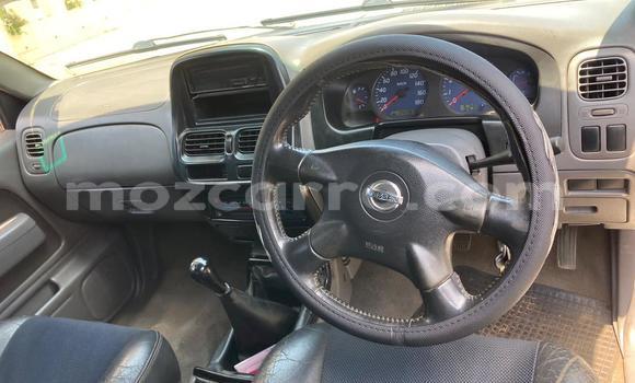 Comprar Usado Nissan Hardbody Branco Carro em Maputo em Maputo Comprar Usado Nissan Hardbody Branco Carro em Maputo em Maputo