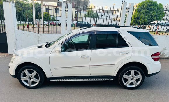 Comprar Usado Mercedes Viano Branco Carro em Maputo em Maputo Comprar Usado Mercedes Viano Branco Carro em Maputo em Maputo