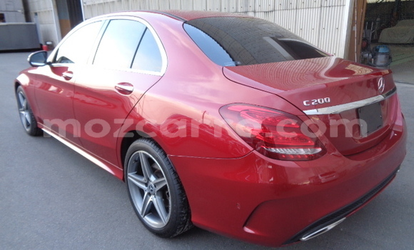 Comprar Usado Mercedes‒Benz C-Class Vermelho Carro em Maputo em Maputo Comprar Usado Mercedes‒Benz C-Class Vermelho Carro em Maputo em Maputo