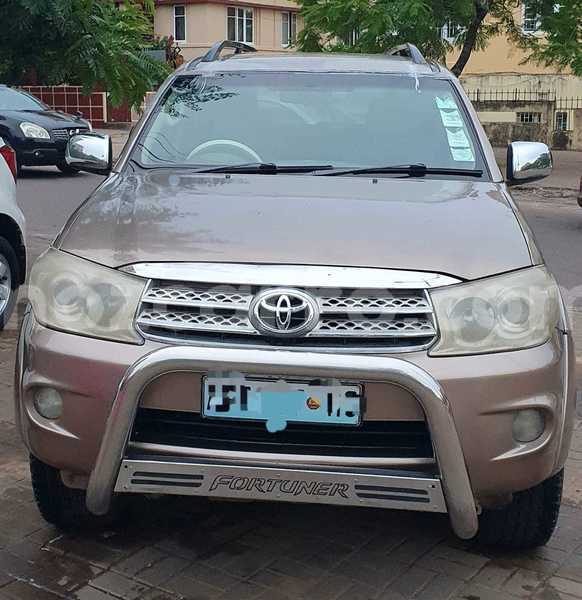 Big with watermark toyota fortuner sofala beira 20785