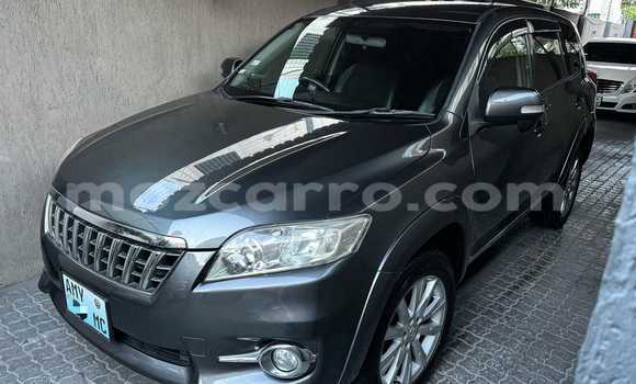 Comprar Usado Toyota Vanguard De outros Carro em Beira em Sofala