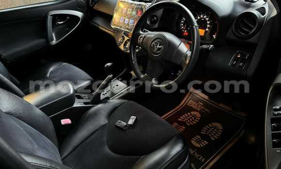 Comprar Usado Toyota Vanguard De outros Carro em Beira em Sofala Comprar Usado Toyota Vanguard De outros Carro em Beira em Sofala