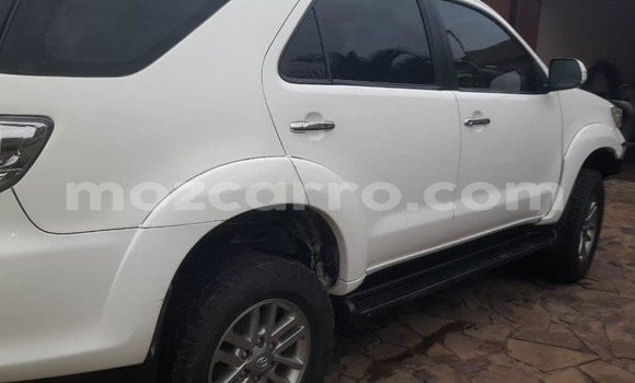 Buy Used Toyota Fortuner White Car in Beira in Sofala Buy Used Toyota Fortuner White Car in Beira in Sofala