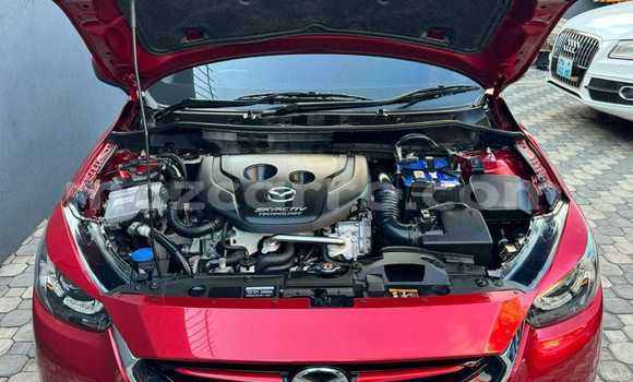 Buy Used Mazda Demio Red Car in Nice view in Maputo Buy Used Mazda Demio Red Car in Nice view in Maputo