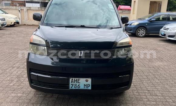 Comprar Usado Toyota Voxy Preto Carro em Maputo em Maputo Comprar Usado Toyota Voxy Preto Carro em Maputo em Maputo