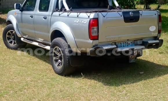 Nunua Ilio tumika Nissan Hardbody Nyingine Gari ndani ya Nzuri vista nchini Maputo Nunua Ilio tumika Nissan Hardbody Nyingine Gari ndani ya Nzuri vista nchini Maputo