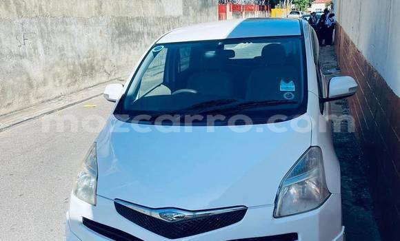 Nunua Ilio tumika Toyota Ractis Nyeupe Gari ndani ya Nzuri vista nchini Maputo Nunua Ilio tumika Toyota Ractis Nyeupe Gari ndani ya Nzuri vista nchini Maputo