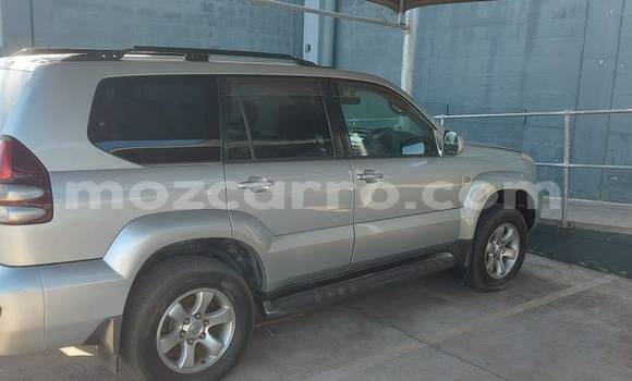 Nunua Ilio tumika Toyota Prado Nyingine Gari ndani ya Nzuri vista nchini Maputo Nunua Ilio tumika Toyota Prado Nyingine Gari ndani ya Nzuri vista nchini Maputo