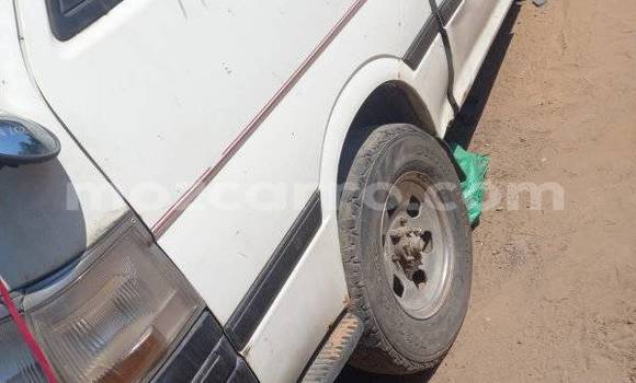 Nunua Ilio tumika Toyota Hiace Nyeupe Gari ndani ya Balama nchini Cabo Delgado Nunua Ilio tumika Toyota Hiace Nyeupe Gari ndani ya Balama nchini Cabo Delgado