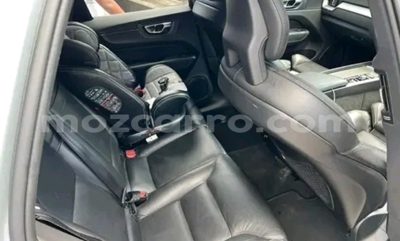 Tenga Itsva Volvo XC60 Zvimwe Mota in Maputo in Maputo Tenga Itsva Volvo XC60 Zvimwe Mota in Maputo in Maputo