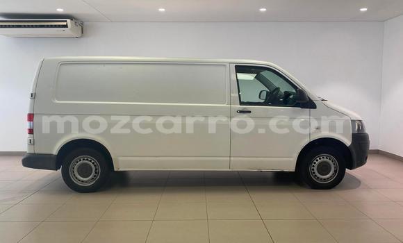 Tenga Tsaru Volkswagen Transporter Chena Mota in Maputo in Maputo Tenga Tsaru Volkswagen Transporter Chena Mota in Maputo in Maputo