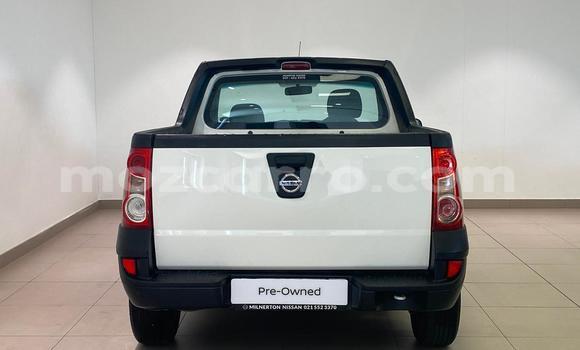 Buy Used Nissan NP 300 White Car in Maputo in Maputo Buy Used Nissan NP 300 White Car in Maputo in Maputo