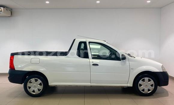 Buy Used Nissan NP 300 White Car in Maputo in Maputo Buy Used Nissan NP 300 White Car in Maputo in Maputo