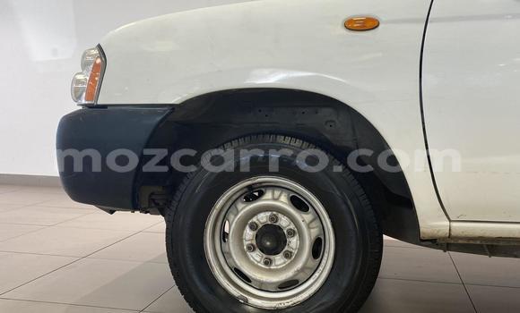Buy Used Nissan NP 300 White Car in Maputo in Maputo Buy Used Nissan NP 300 White Car in Maputo in Maputo