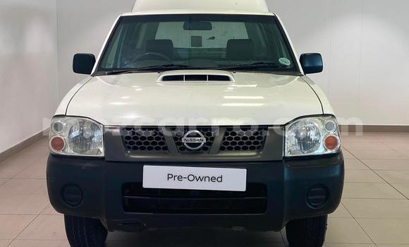 Buy Used Nissan NP 300 White Car in Maputo in Maputo Buy Used Nissan NP 300 White Car in Maputo in Maputo