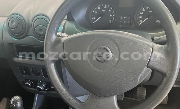 Comprar Usado Nissan NP 300 Branco Carro em Maputo em Maputo Comprar Usado Nissan NP 300 Branco Carro em Maputo em Maputo