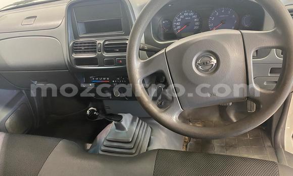 Tenga Tsaru Nissan NP 300 Chena Mota in Maputo in Maputo Tenga Tsaru Nissan NP 300 Chena Mota in Maputo in Maputo