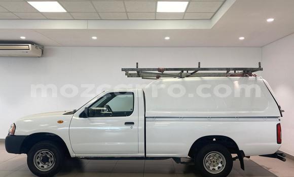 Tenga Tsaru Nissan NP 300 Chena Mota in Maputo in Maputo Tenga Tsaru Nissan NP 300 Chena Mota in Maputo in Maputo