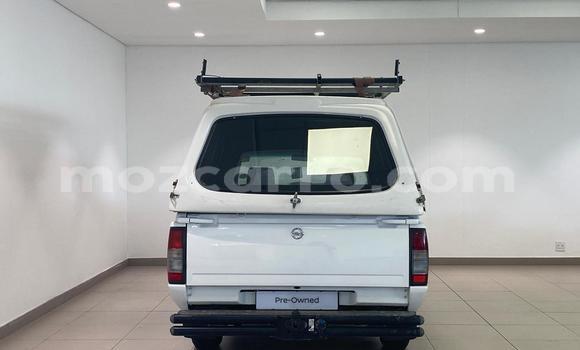 Tenga Tsaru Nissan NP 300 Chena Mota in Maputo in Maputo Tenga Tsaru Nissan NP 300 Chena Mota in Maputo in Maputo