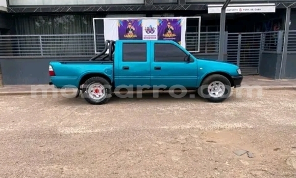 Buy Used Isuzu KB Blue Car in Maputo in Maputo Buy Used Isuzu KB Blue Car in Maputo in Maputo