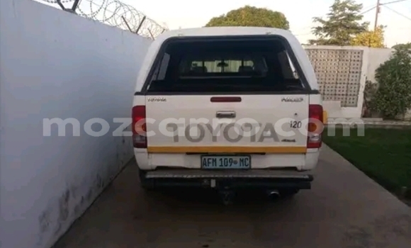 Comprar Usado Toyota Hilux Branco Carro em Maputo em Maputo Comprar Usado Toyota Hilux Branco Carro em Maputo em Maputo