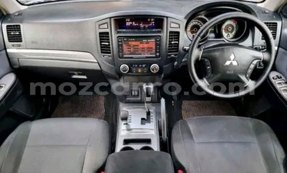 Comprar Usado Mitsubishi Pajero De outros Carro em Maputo em Maputo Comprar Usado Mitsubishi Pajero De outros Carro em Maputo em Maputo