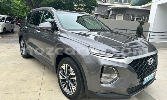 Comprar Usado Hyundai Santa Fe De outros Carro em Maputo em Maputo