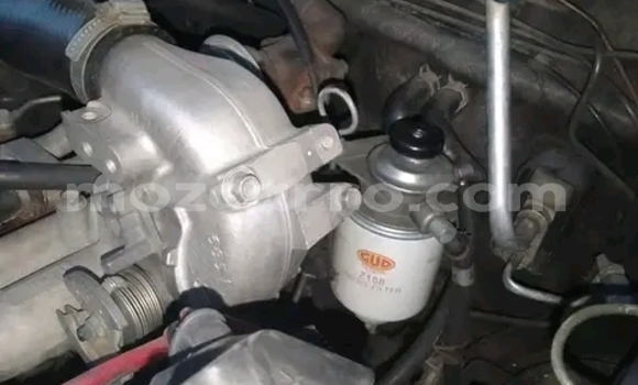 Comprar Usado Isuzu KB Branco Carro em Maputo em Maputo Comprar Usado Isuzu KB Branco Carro em Maputo em Maputo