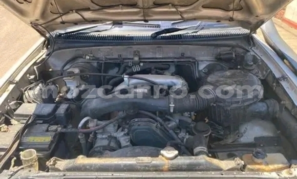 Tenga Tsaru Toyota Hilux Surf Zvimwe Mota in Maputo in Maputo Tenga Tsaru Toyota Hilux Surf Zvimwe Mota in Maputo in Maputo