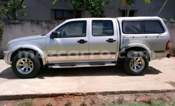 Nunua Ilio tumika Isuzu KB Nyingine Gari ndani ya Maputo nchini Maputo Nunua Ilio tumika Isuzu KB Nyingine Gari ndani ya Maputo nchini Maputo