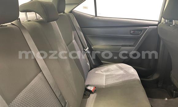 Nunua Ilio tumika Toyota Corolla Fedha Gari ndani ya Maputo nchini Maputo Nunua Ilio tumika Toyota Corolla Fedha Gari ndani ya Maputo nchini Maputo