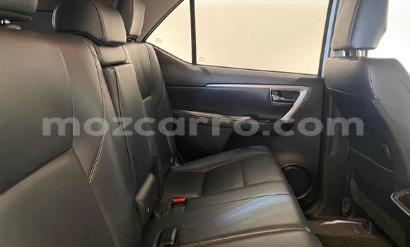 Comprar Usado Toyota Fortuner Branco Carro em Maputo em Maputo Comprar Usado Toyota Fortuner Branco Carro em Maputo em Maputo