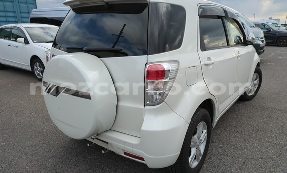 Comprar Usado Toyota Rush Branco Carro em Maputo em Maputo Comprar Usado Toyota Rush Branco Carro em Maputo em Maputo