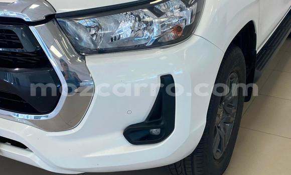 Buy Used Toyota Hilux White Car in Maputo in Maputo Buy Used Toyota Hilux White Car in Maputo in Maputo