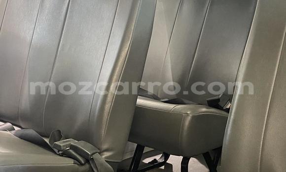 Tenga Tsaru Nissan NV350 Caravan Chena Mota in Maputo in Maputo Tenga Tsaru Nissan NV350 Caravan Chena Mota in Maputo in Maputo